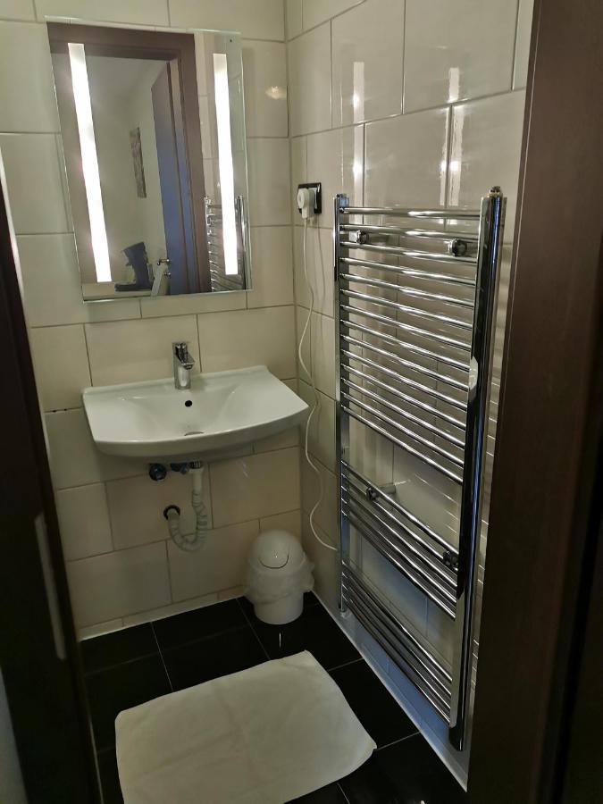 Gastehaus In Der Daimlerstadt Schorndorf  Ngoại thất bức ảnh