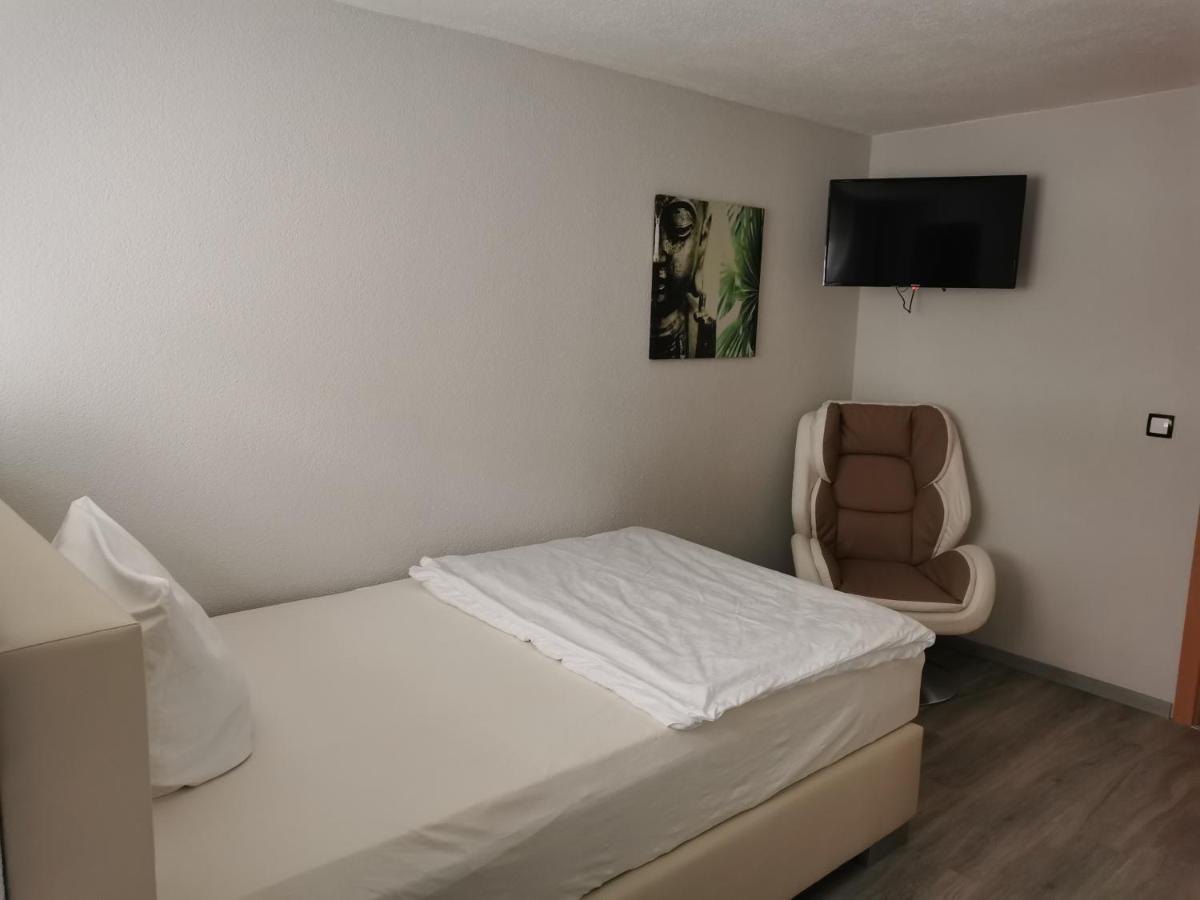 Gastehaus In Der Daimlerstadt Schorndorf  Ngoại thất bức ảnh